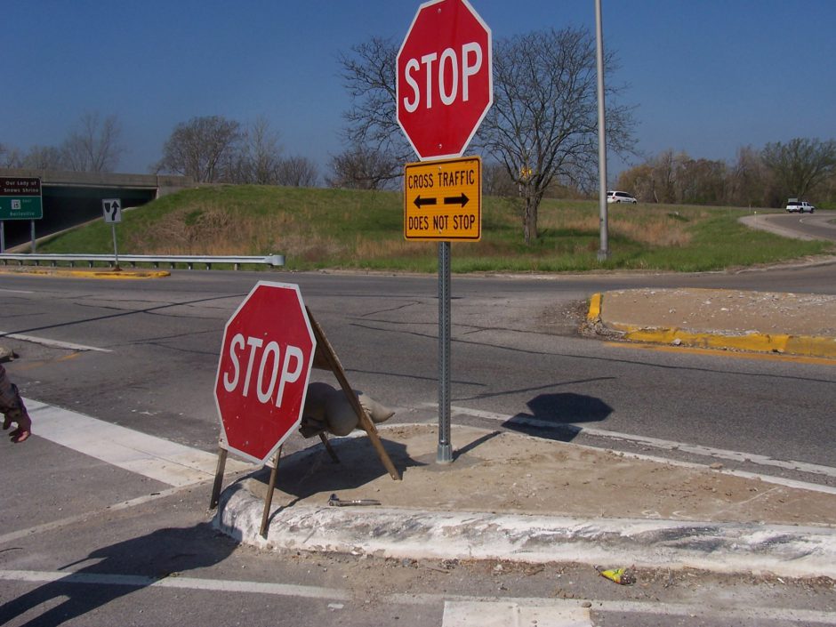 IDOT Kleen Break Island Stop